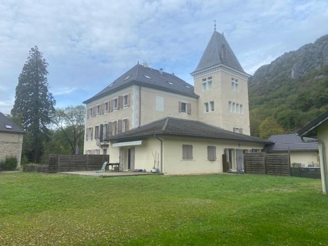 Au Chateau Saint Blaise Virignin Ngoại thất bức ảnh